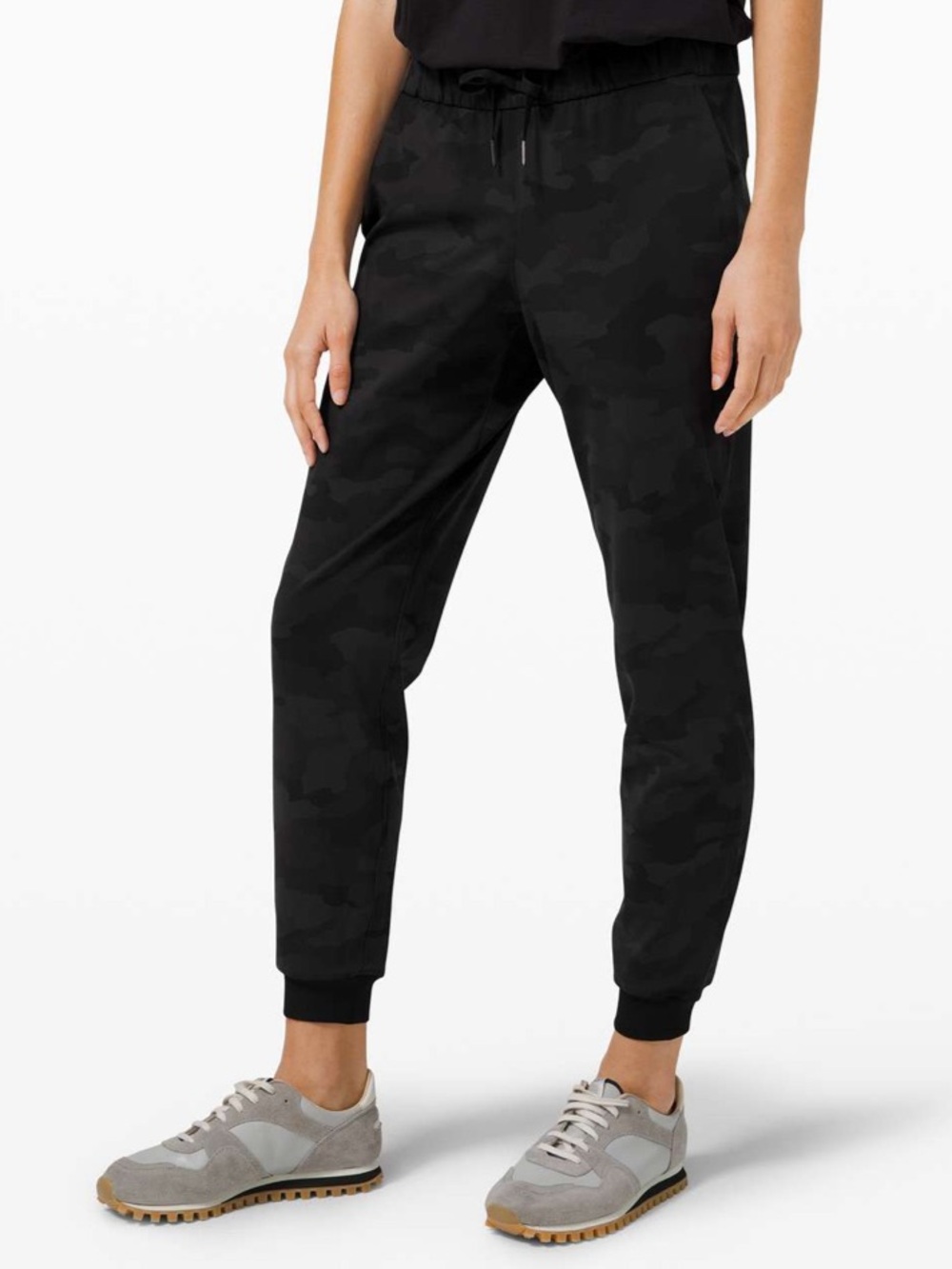 Lululemon Camo On the Fly 7/8 Pants